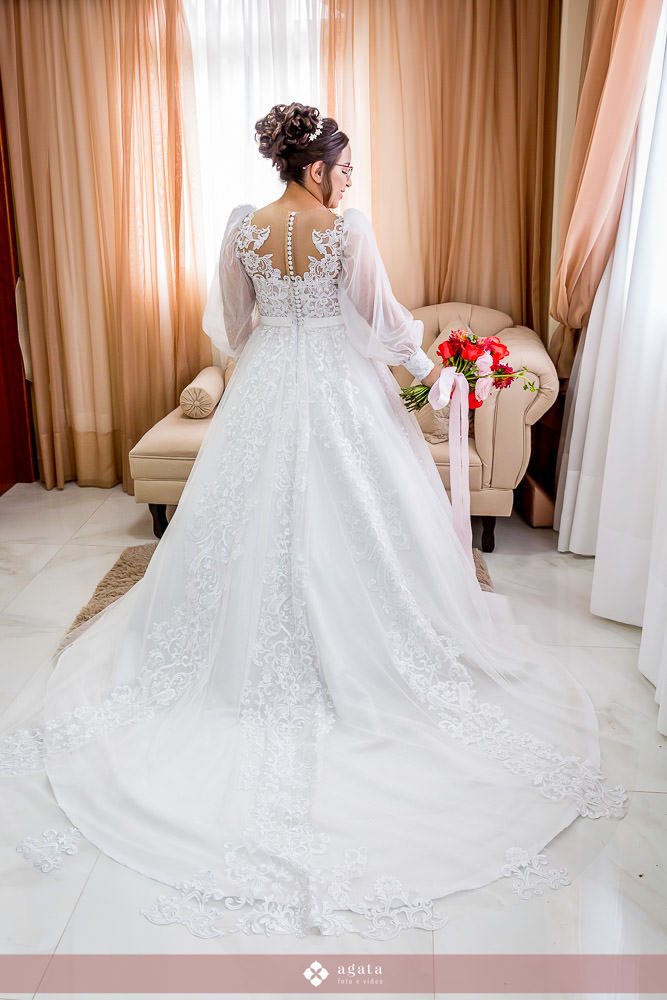 casamento Cristão-casamento CCB-noivos CCB-congregação cristã-noivos Cristãos-cerimônia-fotografo de casamento-fotografo em curitiba-melhor fotografo-casamento no castelo-castelo Betel-making of noiva-making of noivo-vestido de noiva-buque de noiva