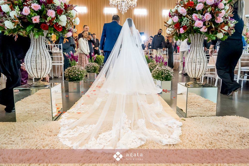 casamento Cristão-casamento CCB-noivos CCB-congregação cristã-noivos Cristãos-cerimônia-fotografo de casamento-fotografo em curitiba-melhor fotografo-casamento no castelo-castelo Betel-making of noiva-making of noivo-vestido de noiva-buque de noiva