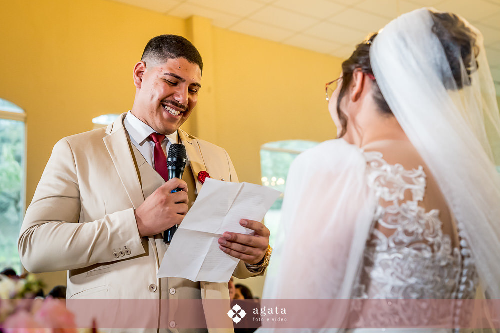 casamento Cristão-casamento CCB-noivos CCB-congregação cristã-noivos Cristãos-cerimônia-fotografo de casamento-fotografo em curitiba-melhor fotografo-casamento no castelo-castelo Betel-making of noiva-making of noivo-vestido de noiva-buque de noiva