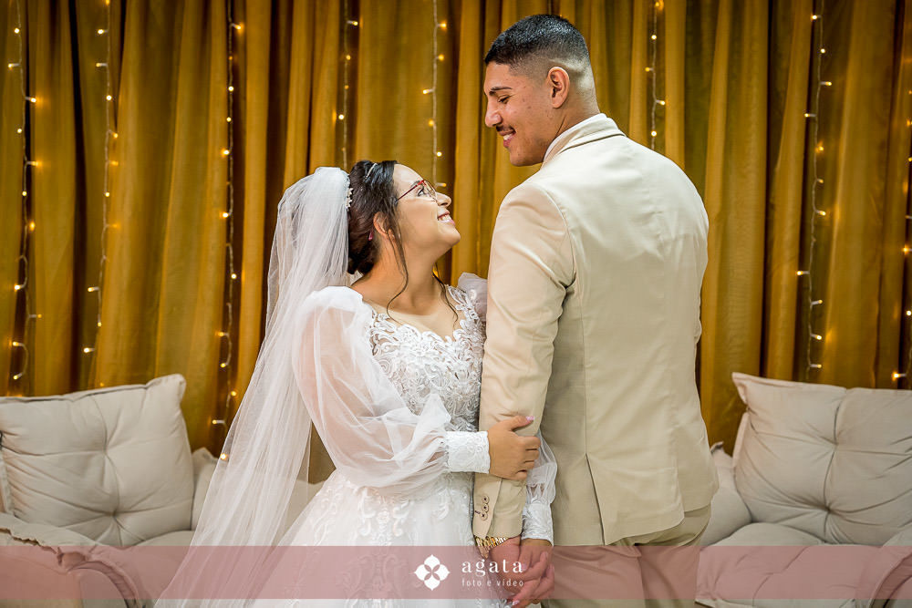 casamento Cristão-casamento CCB-noivos CCB-congregação cristã-noivos Cristãos-cerimônia-fotografo de casamento-fotografo em curitiba-melhor fotografo-casamento no castelo-castelo Betel-making of noiva-making of noivo-vestido de noiva-buque de noiva