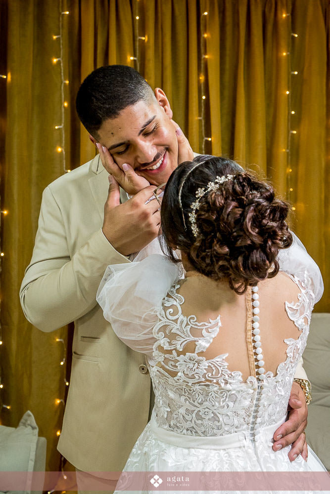 casamento Cristão-casamento CCB-noivos CCB-congregação cristã-noivos Cristãos-cerimônia-fotografo de casamento-fotografo em curitiba-melhor fotografo-casamento no castelo-castelo Betel-making of noiva-making of noivo-vestido de noiva-buque de noiva