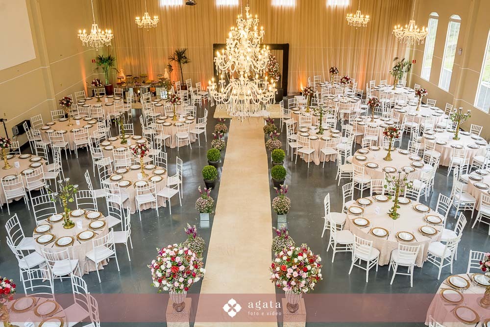 casamento Cristão-casamento CCB-noivos CCB-congregação cristã-noivos Cristãos-cerimônia-fotografo de casamento-fotografo em curitiba-melhor fotografo-casamento no castelo-castelo Betel-making of noiva-making of noivo-vestido de noiva-buque de noiva