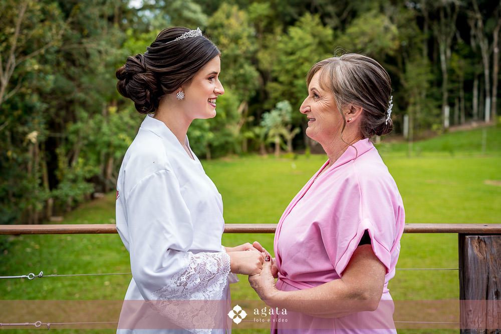 casamento catolico-wedding-fotografo de casamento-casamento na igreja-colonia Murici-chácara Illustratti-Diacono Márcio-casamento católico-igreja Católica-casal católico-bride-fotografo-melhor fotografo-fotografo curitiba-matrimonio