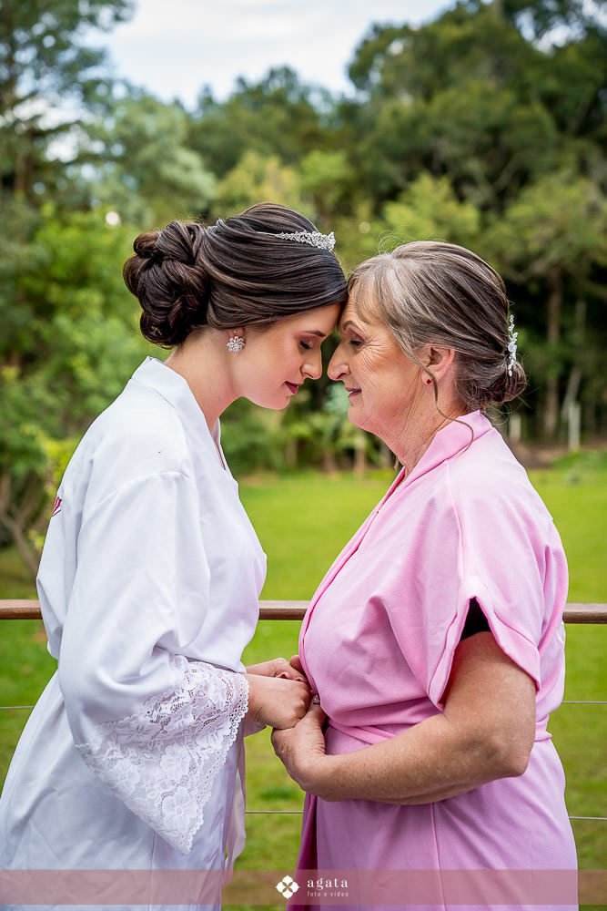 casamento catolico-wedding-fotografo de casamento-casamento na igreja-colonia Murici-chácara Illustratti-Diacono Márcio-casamento católico-igreja Católica-casal católico-bride-fotografo-melhor fotografo-fotografo curitiba-matrimonio