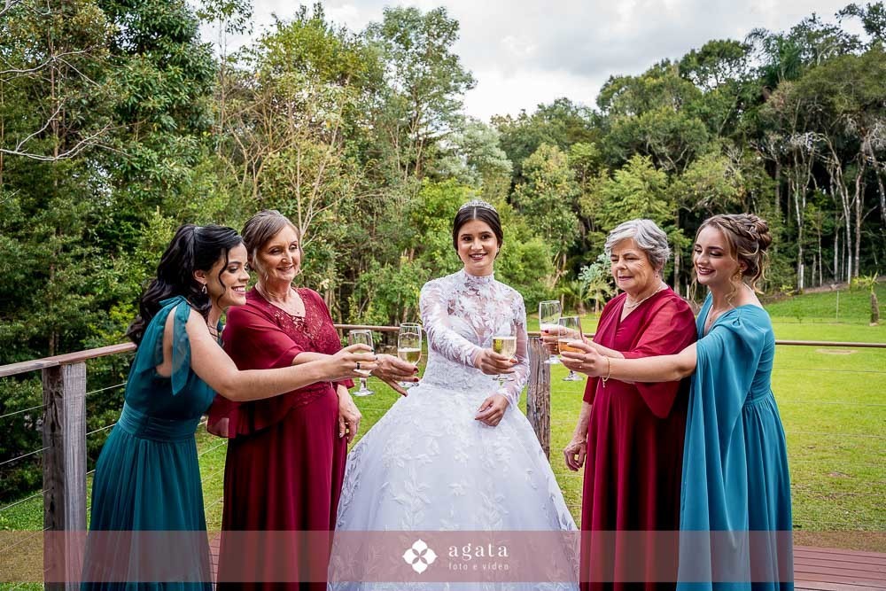 casamento catolico-wedding-fotografo de casamento-casamento na igreja-colonia Murici-chácara Illustratti-Diacono Márcio-casamento católico-igreja Católica-casal católico-bride-fotografo-melhor fotografo-fotografo curitiba-matrimonio