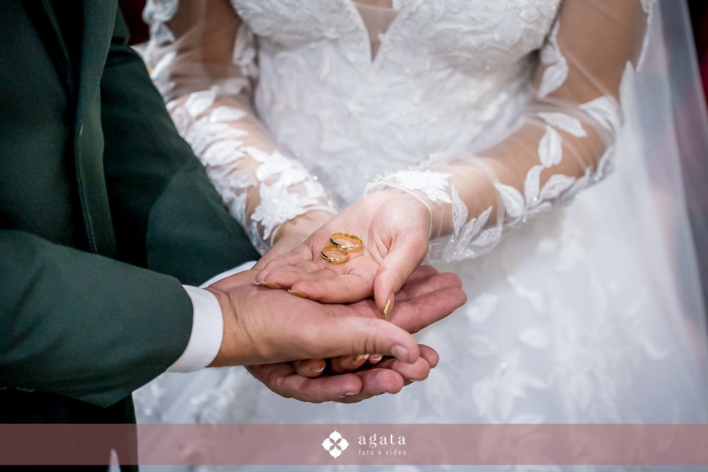 casamento catolico-wedding-fotografo de casamento-casamento na igreja-colonia Murici-chácara Illustratti-Diacono Márcio-casamento católico-igreja Católica-casal católico-bride-fotografo-melhor fotografo-fotografo curitiba-matrimonio