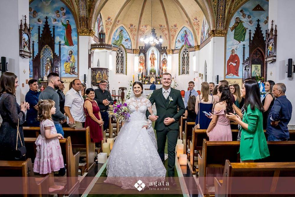 casamento catolico-wedding-fotografo de casamento-casamento na igreja-colonia Murici-chácara Illustratti-Diacono Márcio-casamento católico-igreja Católica-casal católico-bride-fotografo-melhor fotografo-fotografo curitiba-matrimonio