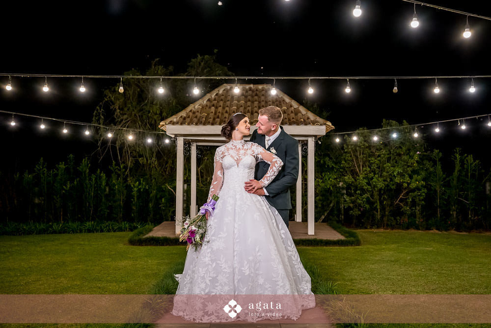 casamento catolico-wedding-fotografo de casamento-casamento na igreja-colonia Murici-chácara Illustratti-Diacono Márcio-casamento católico-igreja Católica-casal católico-bride-fotografo-melhor fotografo-fotografo curitiba-matrimonio