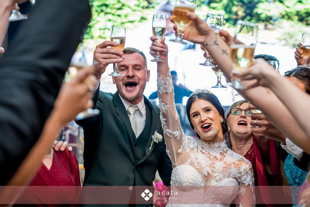 casamento catolico-wedding-fotografo de casamento-casamento na igreja-colonia Murici-chácara Illustratti-Diacono Márcio-casamento católico-igreja Católica-casal católico-bride-fotografo-melhor fotografo-fotografo curitiba-matrimonio