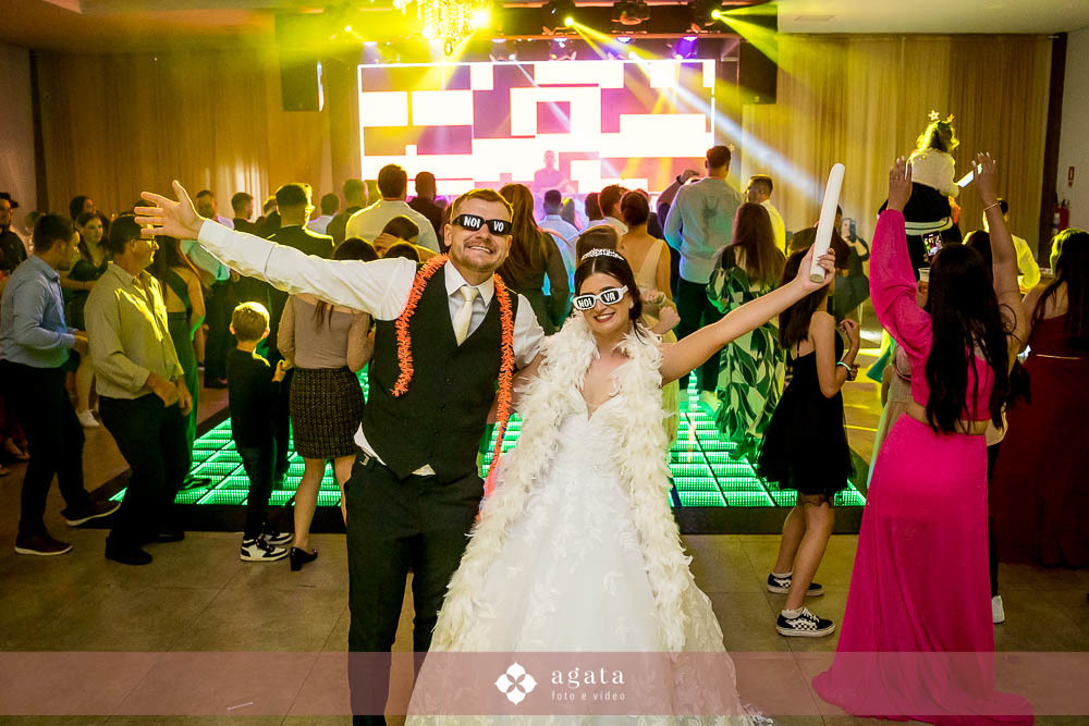 casamento catolico-wedding-fotografo de casamento-casamento na igreja-colonia Murici-chácara Illustratti-Diacono Márcio-casamento católico-igreja Católica-casal católico-bride-fotografo-melhor fotografo-fotografo curitiba-matrimonio