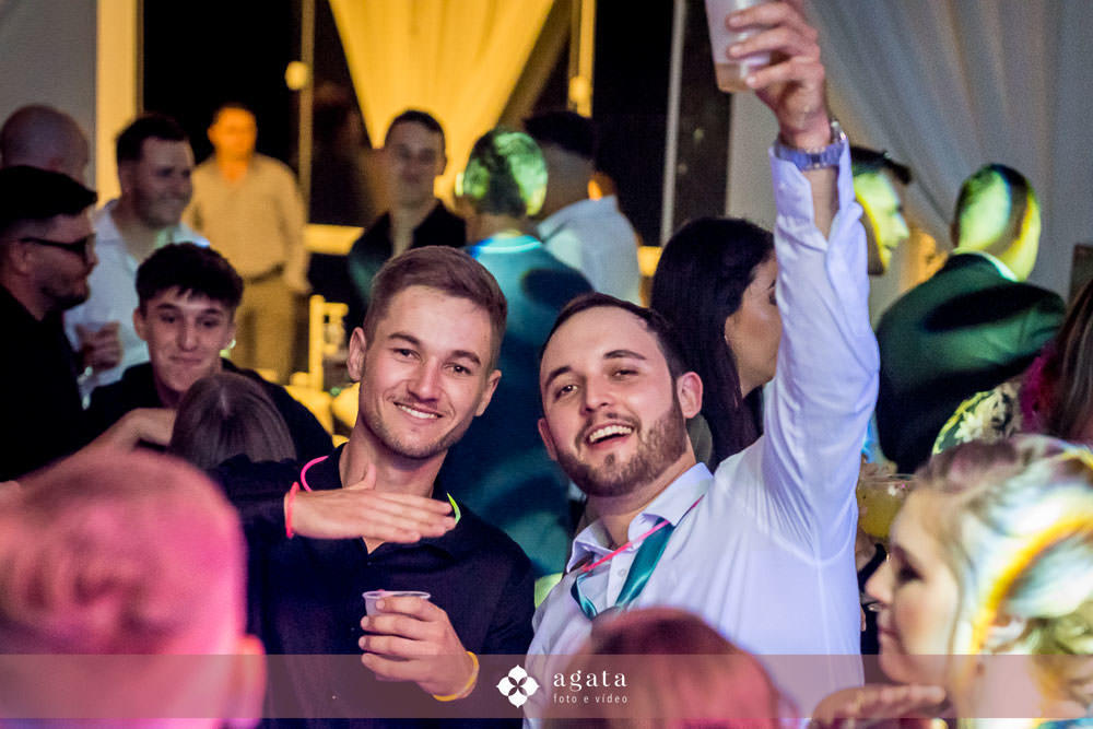 casamento catolico-wedding-fotografo de casamento-casamento na igreja-colonia Murici-chácara Illustratti-Diacono Márcio-casamento católico-igreja Católica-casal católico-bride-fotografo-melhor fotografo-fotografo curitiba-matrimonio