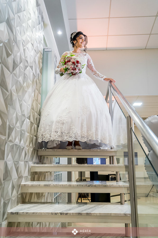 casamento CCB-casamento cristão-casamento curitiba-ricardo alves-spazio nichele-fotografo de casamento-fotografo de casamento curitiba-noiva CCB-casamento marsala-artt fest eventos-making of da noiva-madrinhas de marsala-casamento nichele