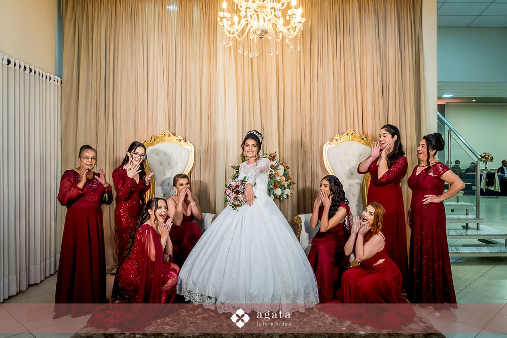 casamento CCB-casamento cristão-casamento curitiba-ricardo alves-spazio nichele-fotografo de casamento-fotografo de casamento curitiba-noiva CCB-casamento marsala-artt fest eventos-making of da noiva-madrinhas de marsala-casamento nichele