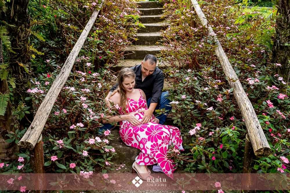 ensaio gestante-ensaio externo-gestante curitiba-pai policial-ensaio gestante com pet-ensaio com pet-gestante e marido-fotografo de gestante curitiba- ensaio fardado-papai policial-fotografo de familia-gestante curitiba