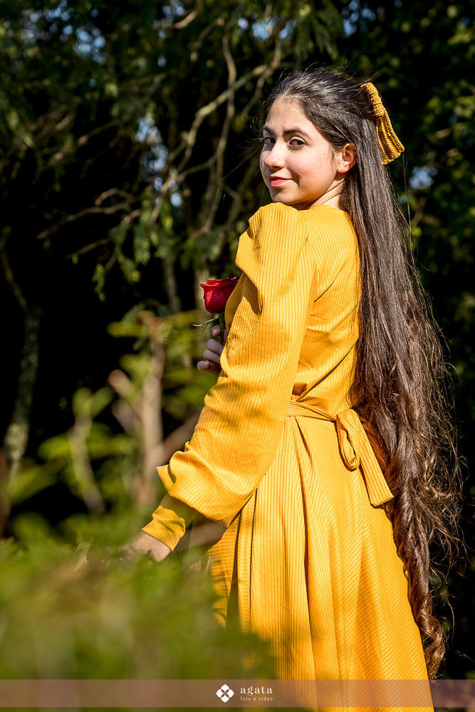 ensaio solo-ensaio princesa-bela e a fera-ensaio bela e a fera-fotos princesa bela-fotografo curitiba-fotografo princesa-fotografo ensaio-a bela e a fera-ensaio menina-ensaio solo-ensaio solo menina-princesa CCB-princesa bela-ensaio no parque são lourenço