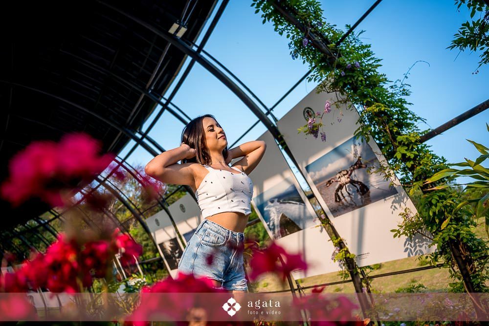 ensaio 15 anos-ensaio jardim botanico-fotografo curitiba-fotografo debutante-15 anos curitiba-cartao postal de curitiba-ensaio fotografico-fotos adolescente-fotos debutante-debutante curitba- fotografo CWB-aniversariante-valsa de 15 anos-ensaio de 15 anos
