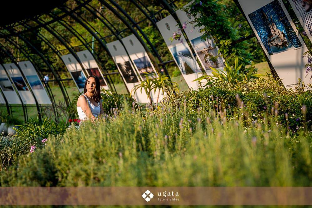 ensaio 15 anos-ensaio jardim botanico-fotografo curitiba-fotografo debutante-15 anos curitiba-cartao postal de curitiba-ensaio fotografico-fotos adolescente-fotos debutante-debutante curitba- fotografo CWB-aniversariante-valsa de 15 anos-ensaio de 15 anos