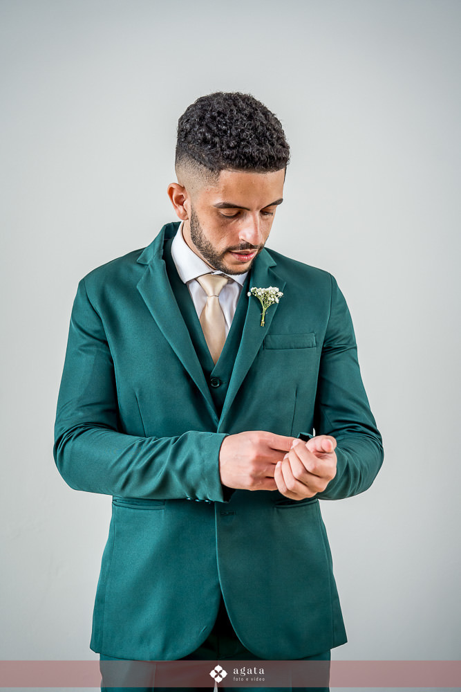 casamento catolico-casamento na igreja-fotografo de casamento-fotografo curitiba-fotografo-wedding-noiva-making of da noiva-casamento na igreja catolica-casamento sao jose dos pinhais-casal de noivos-casamento cristao-fotografo de familias-photo