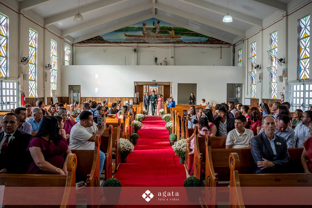 casamento catolico-casamento na igreja-fotografo de casamento-fotografo curitiba-fotografo-wedding-noiva-making of da noiva-casamento na igreja catolica-casamento sao jose dos pinhais-casal de noivos-casamento cristao-fotografo de familias-photo