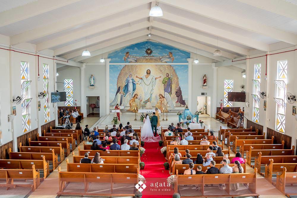 casamento catolico-casamento na igreja-fotografo de casamento-fotografo curitiba-fotografo-wedding-noiva-making of da noiva-casamento na igreja catolica-casamento sao jose dos pinhais-casal de noivos-casamento cristao-fotografo de familias-photo