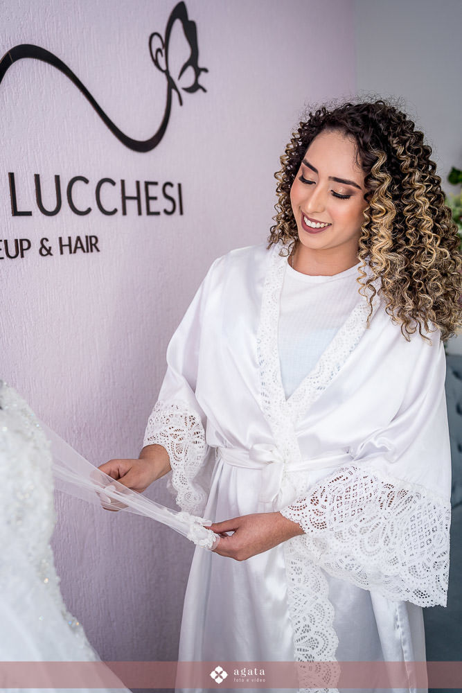 casamento catolico-casamento na igreja-fotografo de casamento-fotografo curitiba-fotografo-wedding-noiva-making of da noiva-casamento na igreja catolica-casamento sao jose dos pinhais-casal de noivos-casamento cristao-fotografo de familias-photo