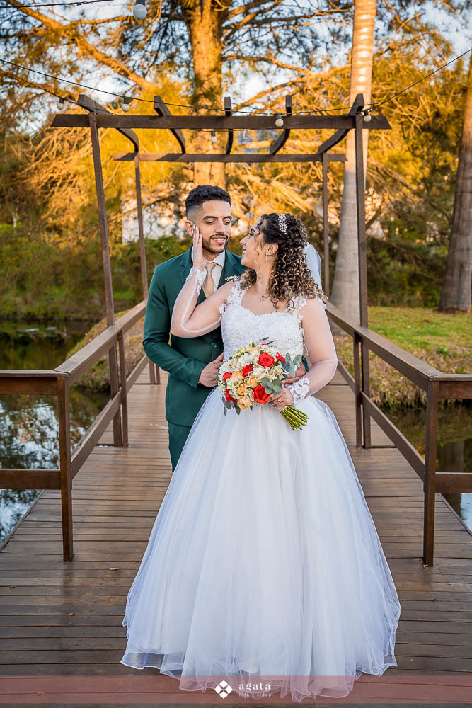 casamento catolico-casamento na igreja-fotografo de casamento-fotografo curitiba-fotografo-wedding-noiva-making of da noiva-casamento na igreja catolica-casamento sao jose dos pinhais-casal de noivos-sacramento-matrimonio-fotografo sjp-aliança