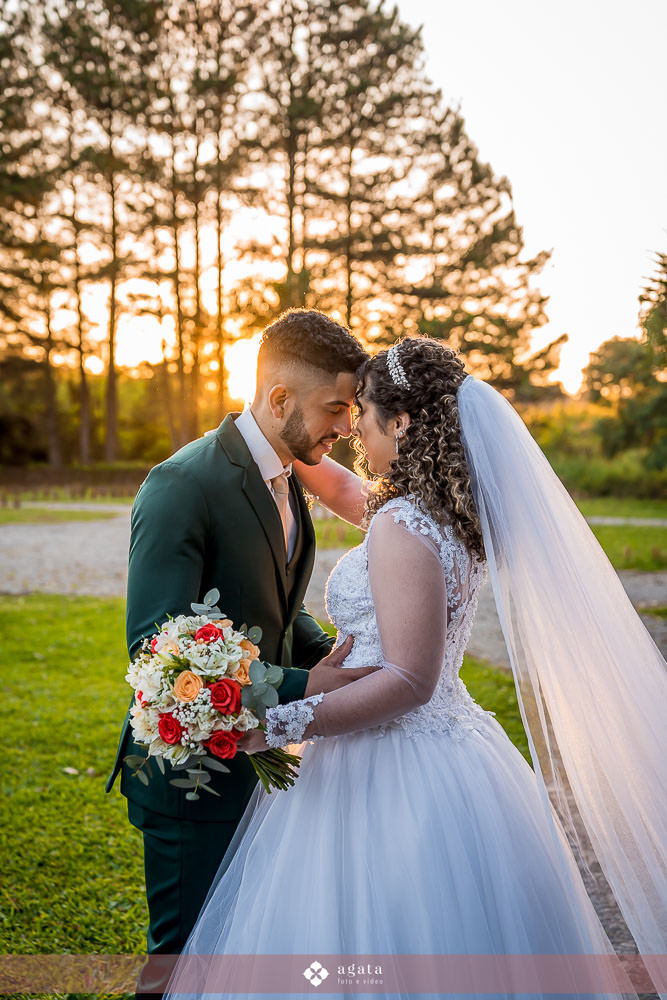casamento catolico-casamento na igreja-fotografo de casamento-fotografo curitiba-fotografo-wedding-noiva-making of da noiva-casamento na igreja catolica-casamento sao jose dos pinhais-casal de noivos-sacramento-matrimonio-fotografo sjp-aliança