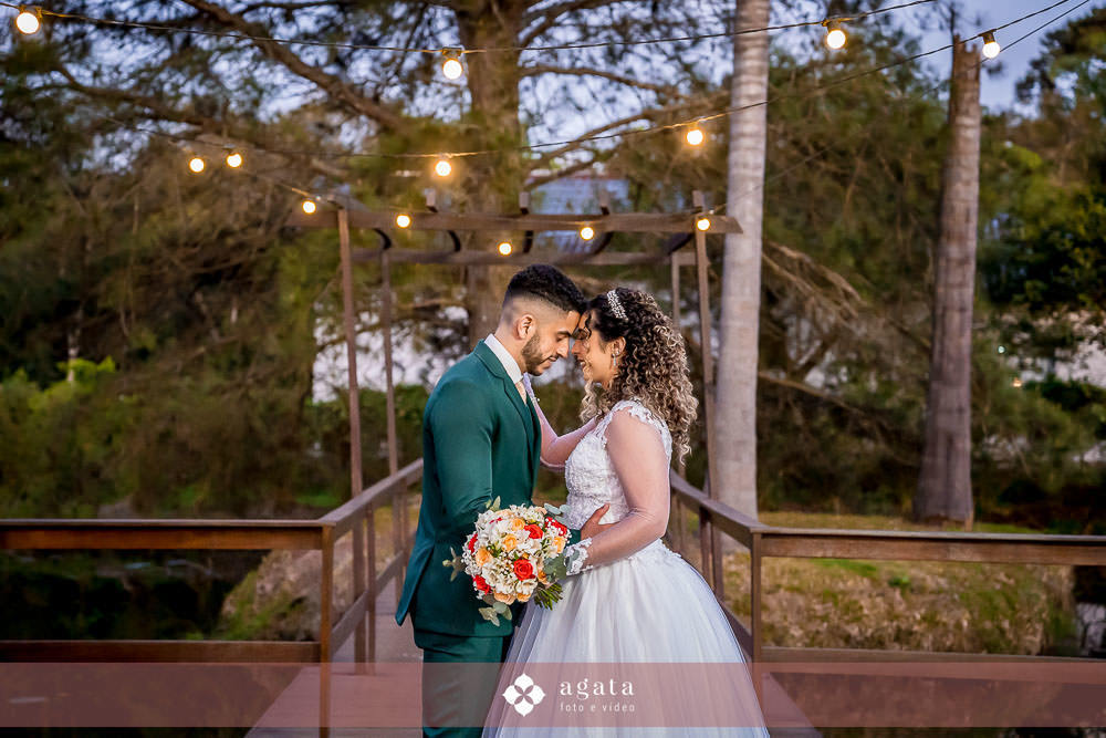 casamento catolico-casamento na igreja-fotografo de casamento-fotografo curitiba-fotografo-wedding-noiva-making of da noiva-casamento na igreja catolica-casamento sao jose dos pinhais-casal de noivos-sacramento-matrimonio-fotografo sjp-aliança