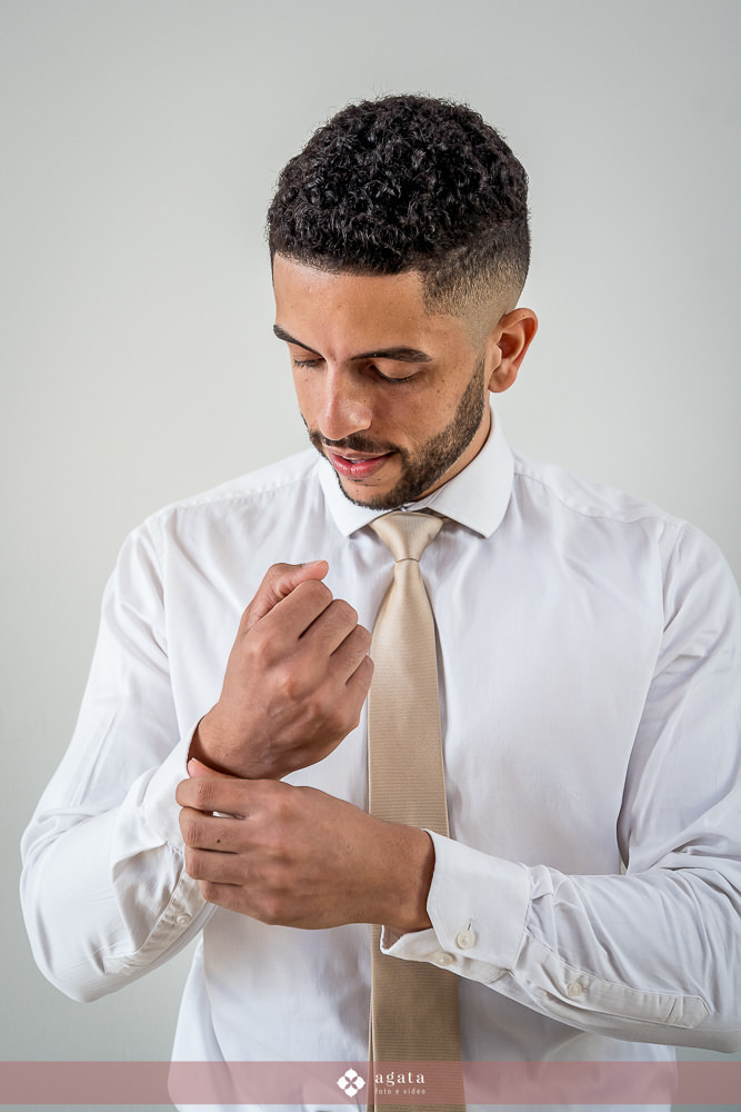 casamento catolico-casamento na igreja-fotografo de casamento-fotografo curitiba-fotografo-wedding-noiva-making of da noiva-casamento na igreja catolica-casamento sao jose dos pinhais-casal de noivos-casamento cristao-fotografo de familias-photo