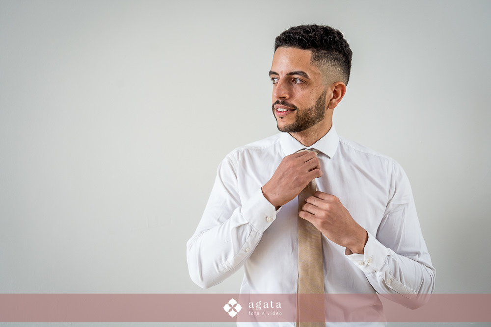 casamento catolico-casamento na igreja-fotografo de casamento-fotografo curitiba-fotografo-wedding-noiva-making of da noiva-casamento na igreja catolica-casamento sao jose dos pinhais-casal de noivos-casamento cristao-fotografo de familias-photo