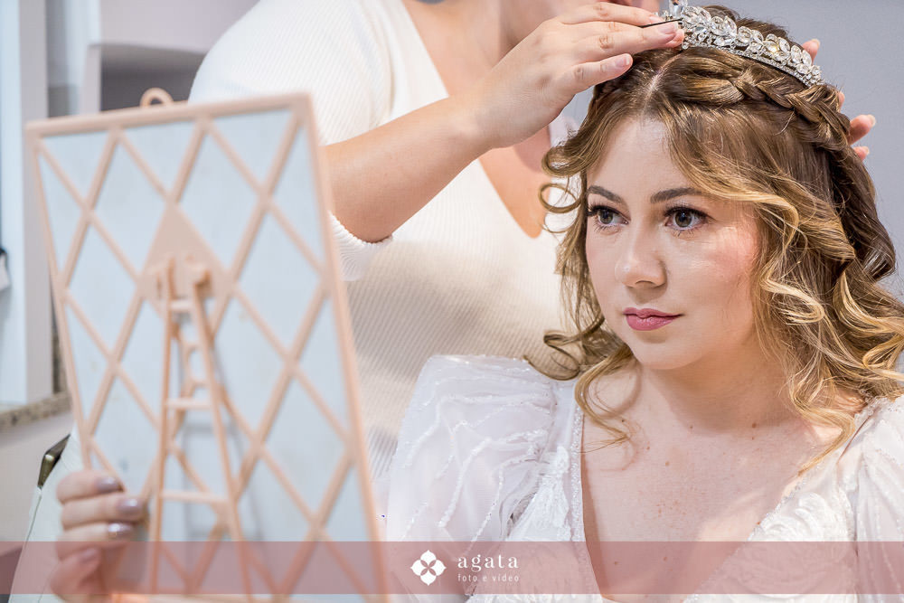 casamento ao ar livre-fotografo de casamento-fotografo curitiba-fotografo curitiba-casamento curitiba-haras fortaleza-noiva-casal ccb-making of da noiva-vestido de noiva-noiva curitiba-casamento na capela-wedding chapel-casamento rustico-decoração-buque