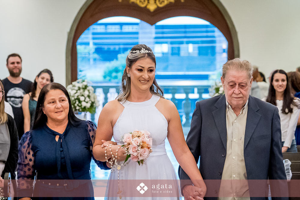 casamento catolico-casamento na igreja-casamento na igreja catolica-fotografo curitiba-fotografo de casamento-noivas-wedding curitiba-matrimonio catolico-catolico-noivos catolicos-fotografo em curitiba-casamento comunitario-matrimonio comunitario