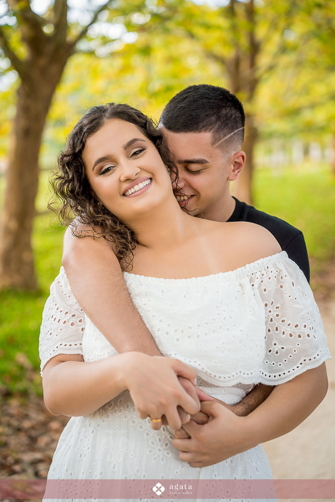 pew wedding-ensaio pre wedding-fotografo curitiba-fotografo de casamento-fotografo criativo-castelo da serra-ensaio externo-fotos no castelo-pre wedding no castelo-fotografo criativo-fotografo 2025-casamento 2025-casal apaixonado-casal espontaneo-ensaio