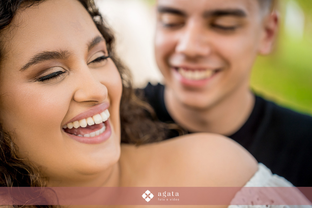 pew wedding-ensaio pre wedding-fotografo curitiba-fotografo de casamento-fotografo criativo-castelo da serra-ensaio externo-fotos no castelo-pre wedding no castelo-fotografo criativo-fotografo 2025-casamento 2025-casal apaixonado-casal espontaneo-ensaio