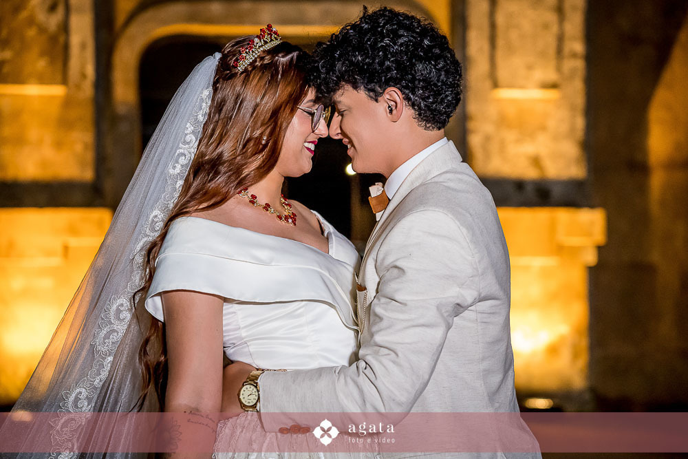 casamento catolico-casamento na igreja-casal catolico-fotografo curitiba-fotografo de casamento-casamento 2025-wedding-making of-fotografo criativo-casamento catolico-matrimonio-noiva 2025-casal cristao-casal católico-making of da noiva-fotografo-wed