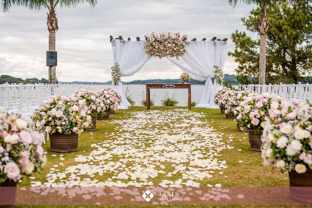 casamento curitiba-wedding-casamento ao ar livre-fotografo de casamento-fotografo curitiba-fotografo-casamento 2025-casal-celebracao de casamento-fotografo de familia-fotografo editorial-photo wedding-noiva-bride-noivos-casamento do ano-decoracao wed