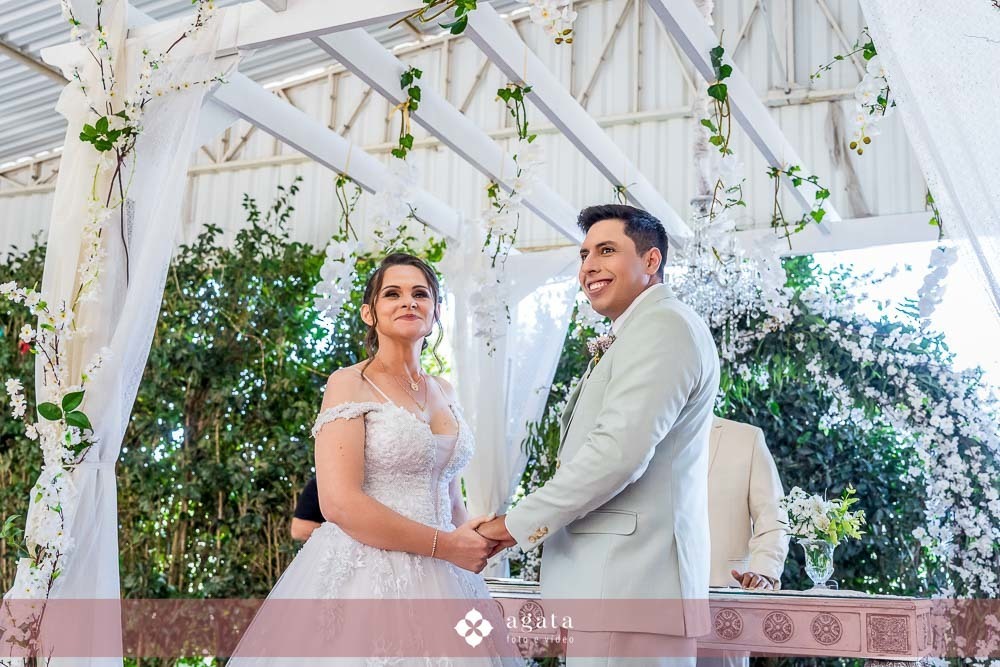 casamento ao ar livre-casamento 2025-wedding-fotografo curitiba-fotografo de casamento-fotografo-sao jose dos pinhais-casamento dos sonhos-casamento cristao-casamento do ano-casamento 2026-wedding day-fotografo editorial-fotografo documental-noiva