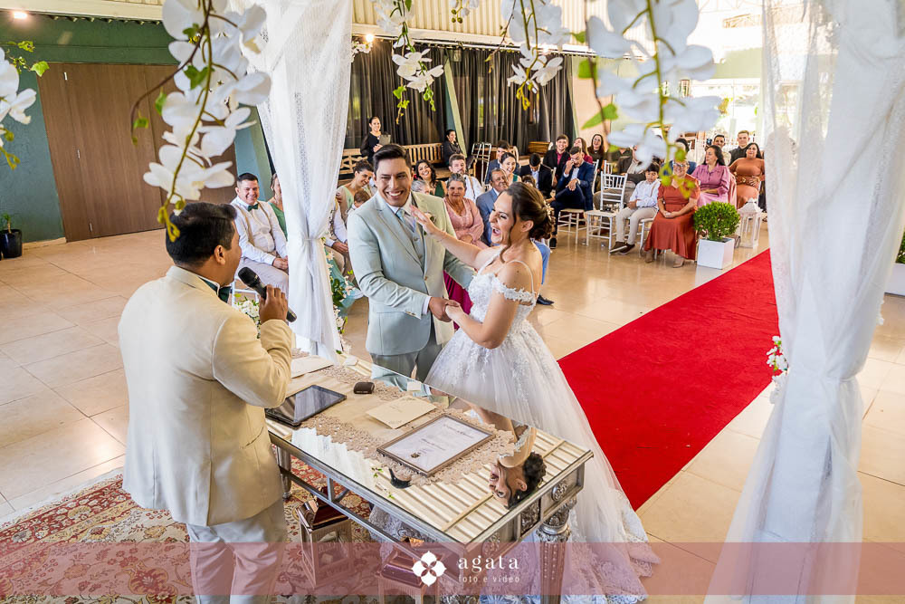 casamento ao ar livre-casamento 2025-wedding-fotografo curitiba-fotografo de casamento-fotografo-sao jose dos pinhais-casamento dos sonhos-casamento cristao-casamento do ano-casamento 2026-wedding day-fotografo editorial-fotografo documental-noiva