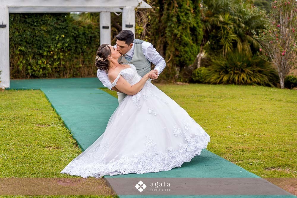 casamento ao ar livre-casamento 2025-wedding-fotografo curitiba-fotografo de casamento-fotografo-sao jose dos pinhais-casamento dos sonhos-casamento cristao-casamento do ano-casamento 2026-wedding day-fotografo editorial-fotografo documental-noiva