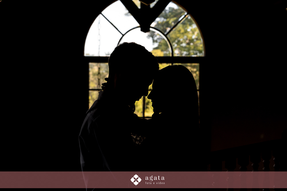 ensaio pre wedding-ensaio fotografico tematico-ensaio tematico-fotografo de casmento-ensaio externo-ensaio pre wedding anos 60-anos 70-anos 80-ensaio temático de casal-ensaio de casal-casamento 20250casamento 2026-fotografo de casamento curitiba-wedding