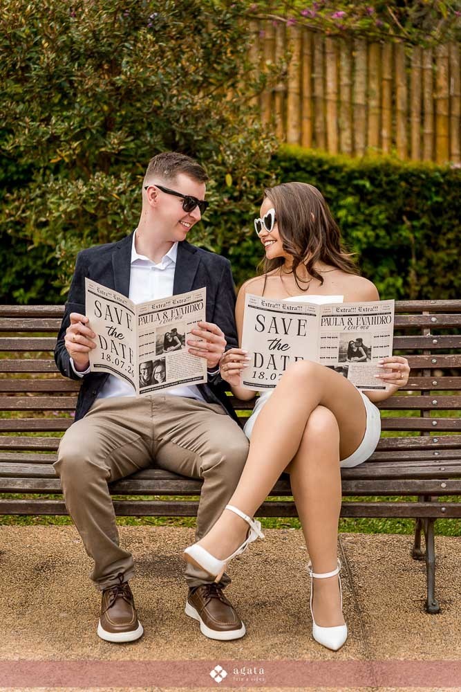 ensaio de casal-ensaio externo-ensaio fotografico de casal-fotografo curitiba-fotografo de casamento-save the date-ensaio romantico-ensaio pre wedding-ensaio pre casamento-ensaio moderno-ensaio de casal moderno-ensaio de fotos no parque-jardim botanico