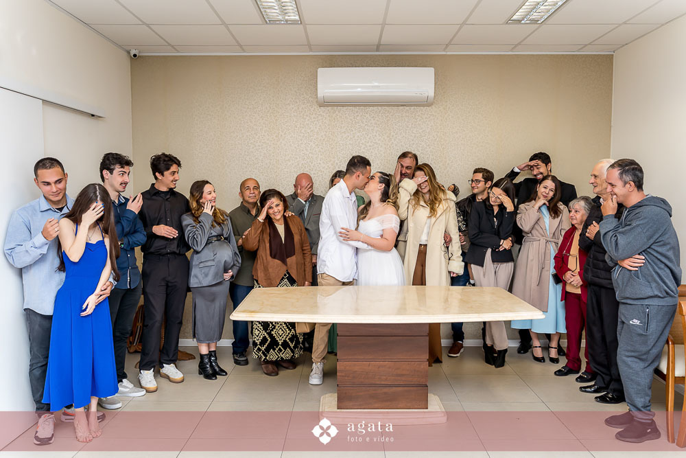 casamento civil-casamento no cartorio-fotografo de casamento-fotografo curitiba-casamento civil-união civil cartório-fotografo casamento no civil-casamento no civil curutiba-cartório barrereirinha-cartório curitiba-noivos-noiva-noivado-fotos casamento-wed