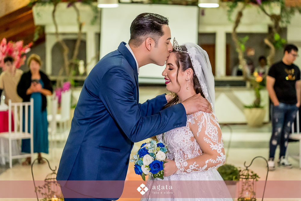 casamento em chacara-casamento curitiba-casamento-fotografo de casamento-fotografo curitiba-decoracao de casamento-casamento cristao-casamento 2026-casamento 2027-fotografo de casamento curitiba-wedding-noiva-noivos-casal-casamento rosa-espaço Yasmin