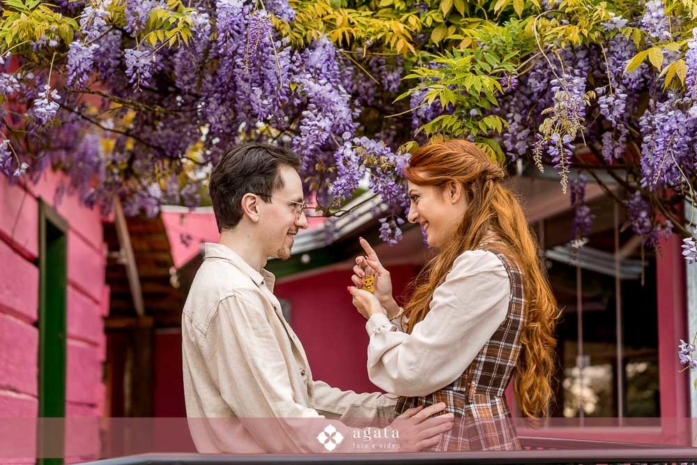 ensaio pre wedding-ensaio pre casamento-ensaio de casal-fotografo de casamento-fotografo-fotografo curitiba-ensaio de epoca-casal classico-amor classico-ensaio classico-casal-fotografo de casamento curitiba-casamento 2026-casamento-pre wedding no campo