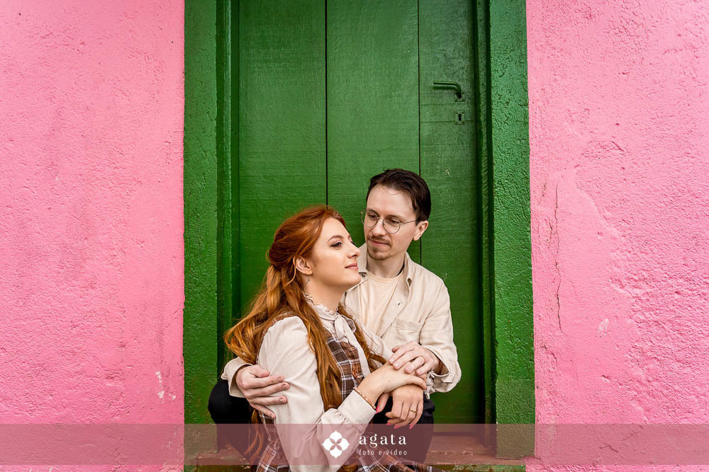 ensaio pre wedding-ensaio pre casamento-ensaio de casal-fotografo de casamento-fotografo-fotografo curitiba-ensaio de epoca-casal classico-amor classico-ensaio classico-casal-fotografo de casamento curitiba-casamento 2026-casamento-pre wedding no campo