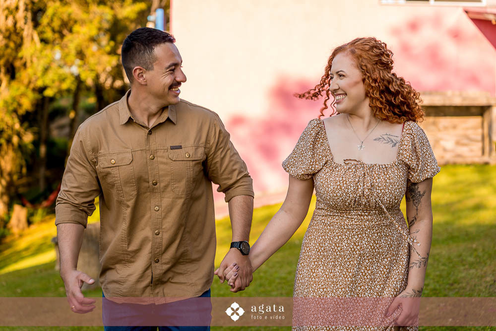 ensaio pre wedding-ensaio pre casamento-fotografo curitiba-fotografo de casamento-fotografo-ensaio externo-ensaio casal ao ar livre-ensaio de fotos com cachorro-ensaio fotografico-ensaio fotos casal- wedding-noiva-vestido de noiva-casamento 2026-wedding
