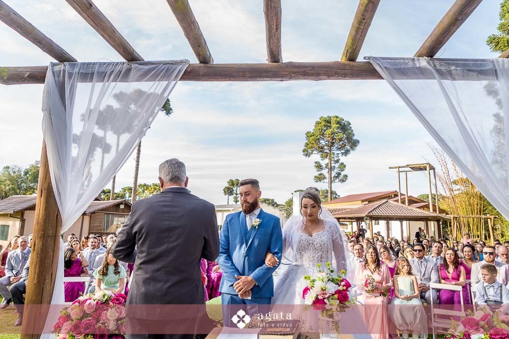 casamento cristao-casamento ao ar livre-casamento curitiba-fotografo curitiba-fotografo de casamento-casamento cristão 2026-casamento 2026-casamento 2027-fotografo criativo-fotografo de familias-fotografo de casamento curitiba-casamento no campo-wedding