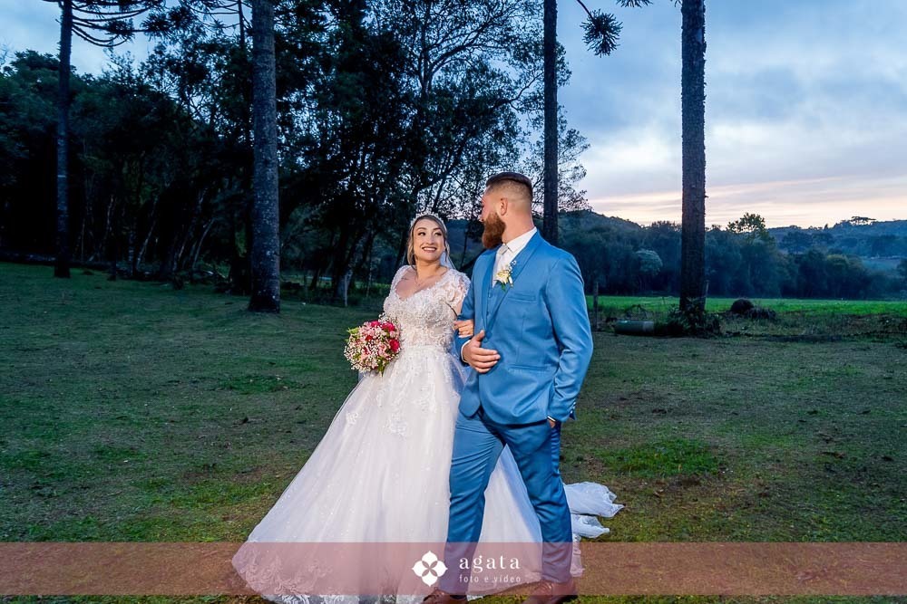 casamento cristao-casamento ao ar livre-casamento curitiba-fotografo curitiba-fotografo de casamento-casamento cristão 2026-casamento 2026-casamento 2027-fotografo criativo-fotografo de familias-fotografo de casamento curitiba-casamento no campo-wedding