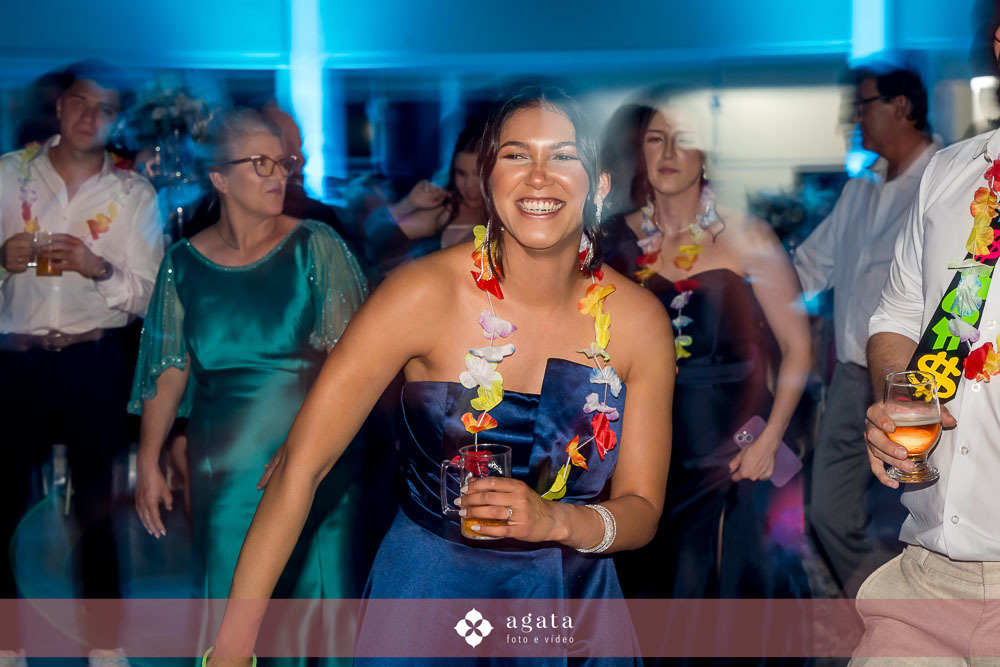 casamento catolico-fotografo de casamento-fotografo curitiba-casamento-nossa senhora aparecida-casal catolico-matrimonia-casamento azul-casamento 2026-casamento 2027-wedding-photographer-noiva-vestido de noiva-casamento lindo-casamento-wed-sacramento
