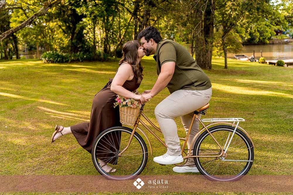 casamento curitiba-ensaio pre wedding-ensaio pre casamento-ensaio pre wedding externo-fotografo de casamento -Pre Wedding-fotografo curitiba-fotografo de casamentos-noiva-wedding day-vestido de noiva-noivado-casamento catolico-casamento 2026